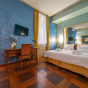 Kinsky Fountain Hotel Praga